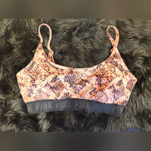 PINK Victoria's Secret Other - Pink Victoria Secret Ultimate Sports Bra